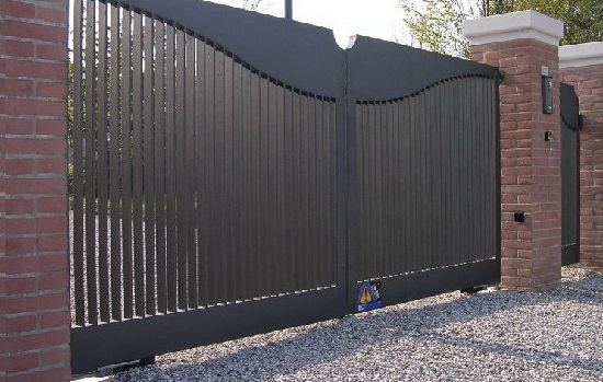 Купить новые ворота Абакан откатные в Шарыпово по цене от 82665 руб